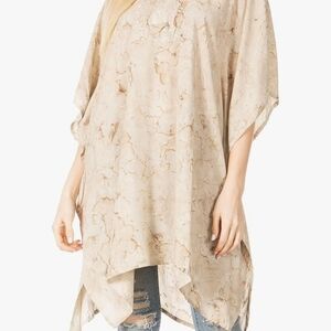 Sakkas Beige Marble Tunic Top